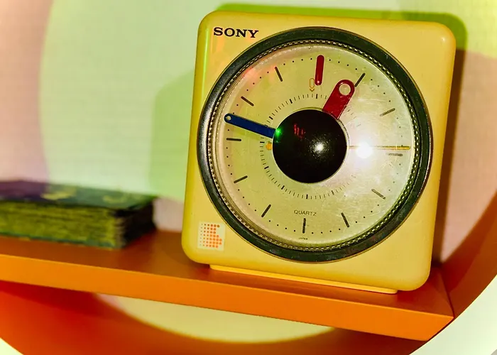 Le Cap 80 , La Des Nostalgiques Chez Ivona Гюжан-Местрас