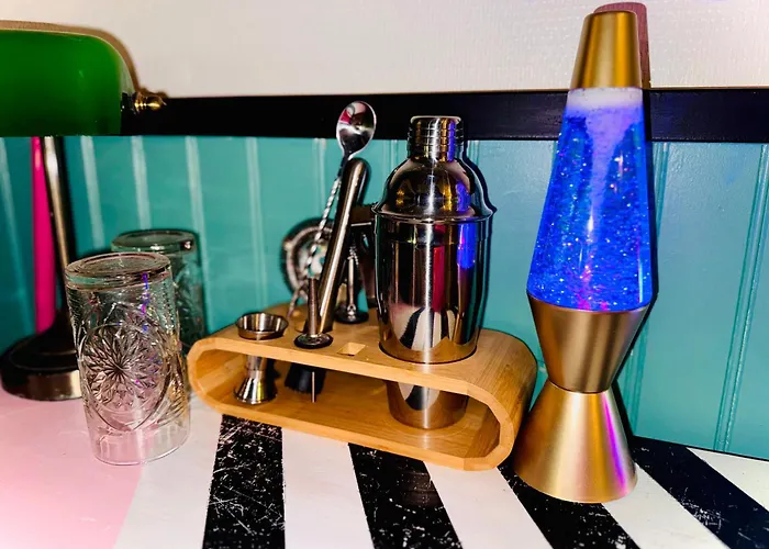 Le Cap 80 , La Des Nostalgiques Chez Ivona * Гюжан-Местрас